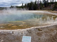 Yellowstone Old faithfull et ses environs (75).JPG
